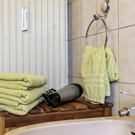 Apartment Ferienwohnung, *